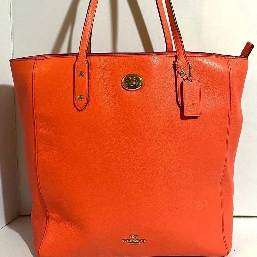 Coach coral leather hobo handbag